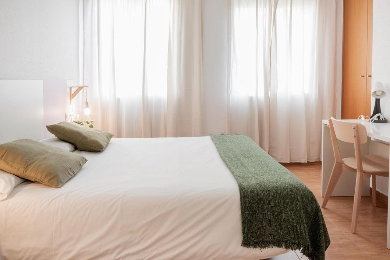 Apartamentos Fv Flats Valencia - Mestalla 5 Екстериор снимка