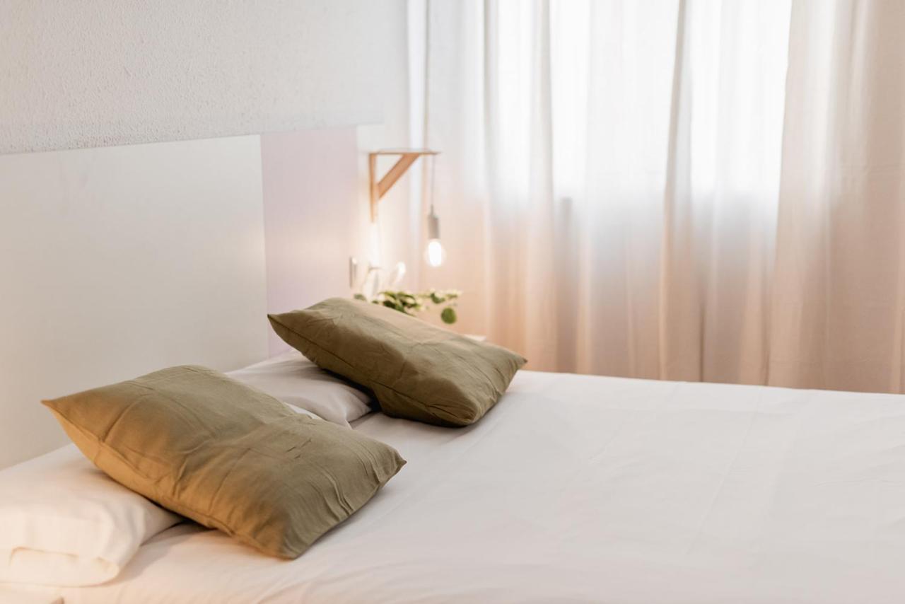 Apartamentos Fv Flats Valencia - Mestalla 5 Стая снимка