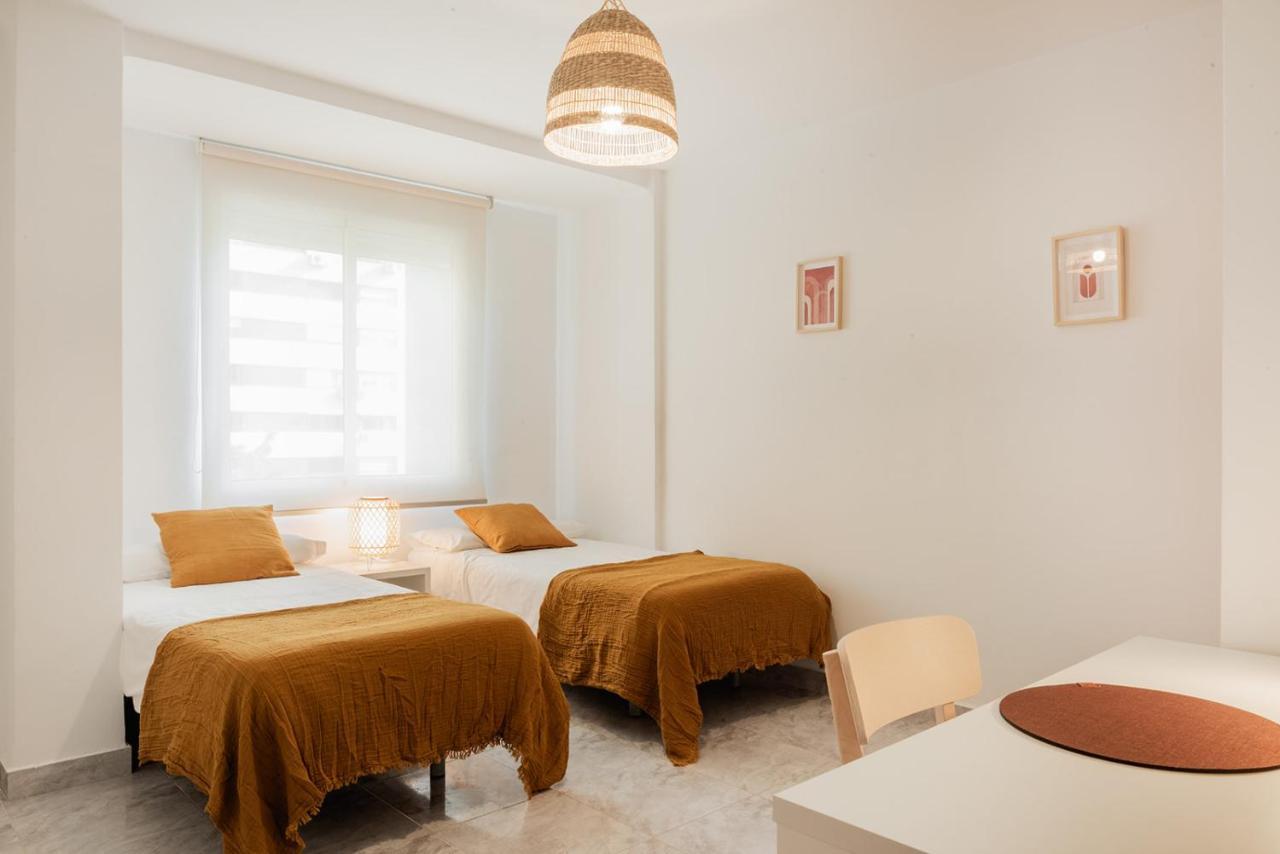 Apartamentos Fv Flats Valencia - Mestalla 5 Екстериор снимка