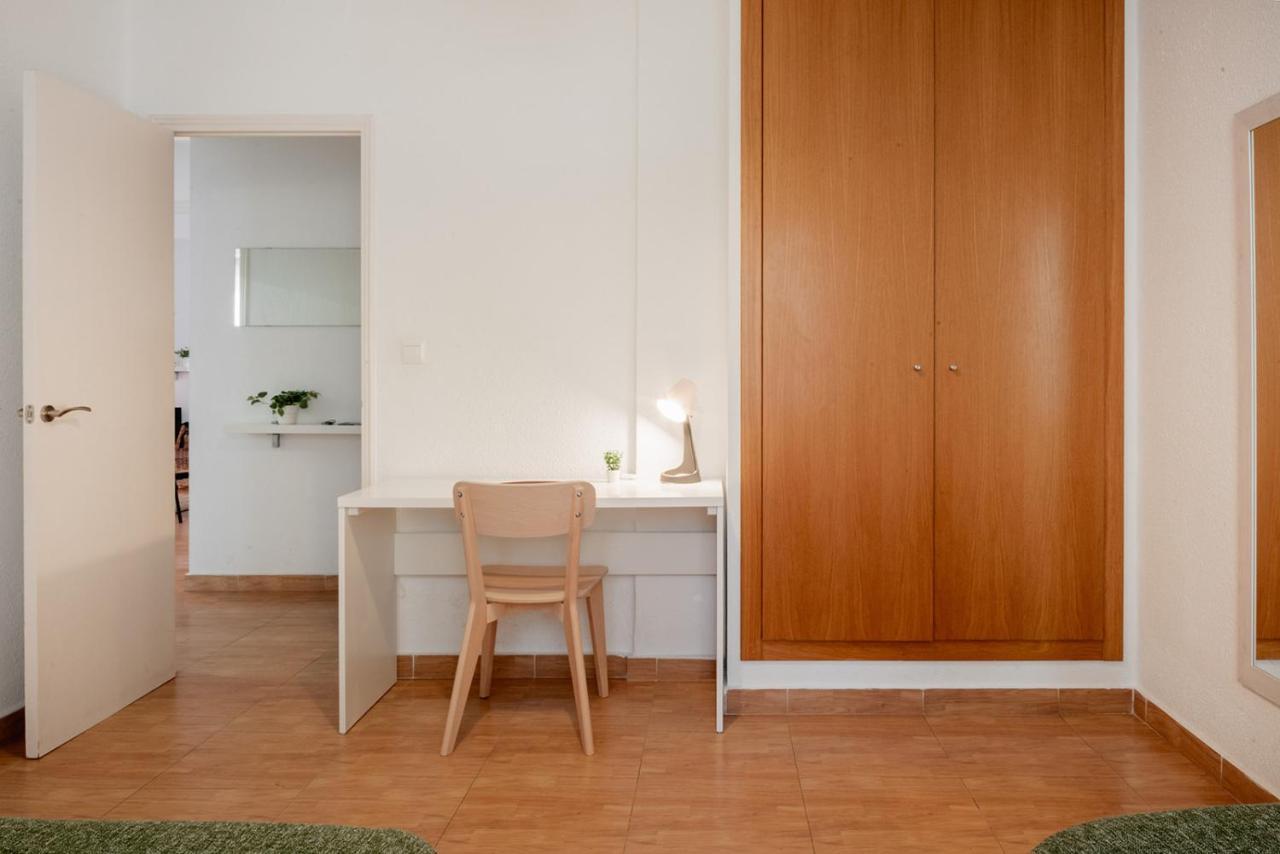 Apartamentos Fv Flats Valencia - Mestalla 5 Екстериор снимка