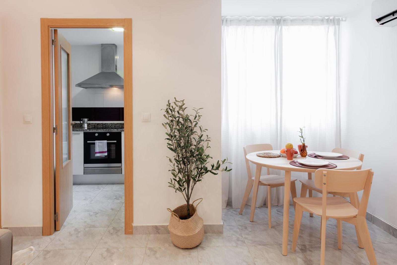 Apartamentos Fv Flats Valencia - Mestalla 5 Стая снимка